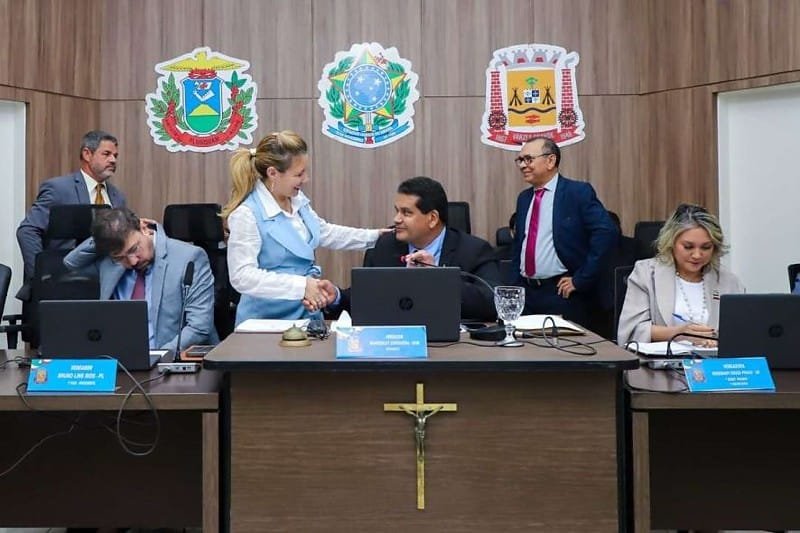 Presidente denuncia “decreto de blindagem” da prefeita para ‘isolar’ a Câmara Municipal