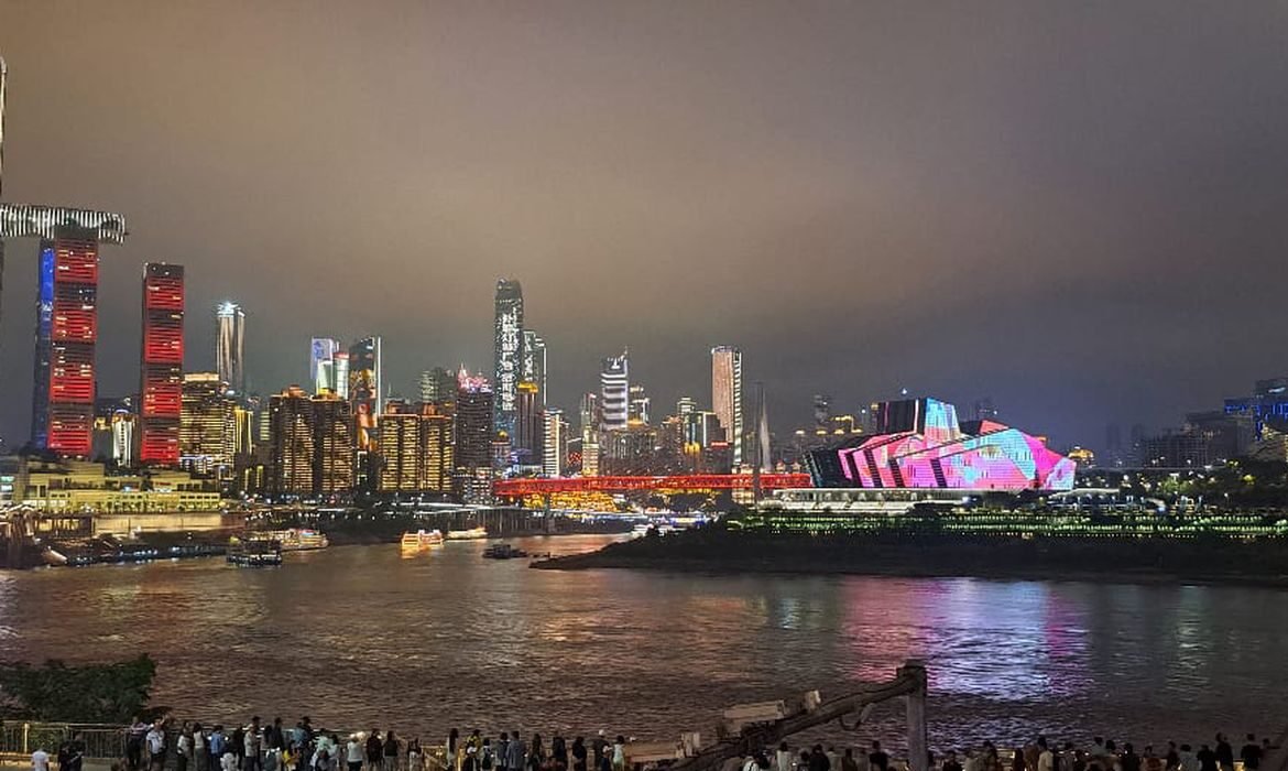 Conheça Chongqing, a maior metrópole do mundo e motor econômico chinês