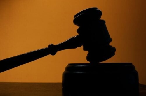 Homem é condenado a 53 anos por feminicídio e tráfico em MT; vítima foi morta a facadas