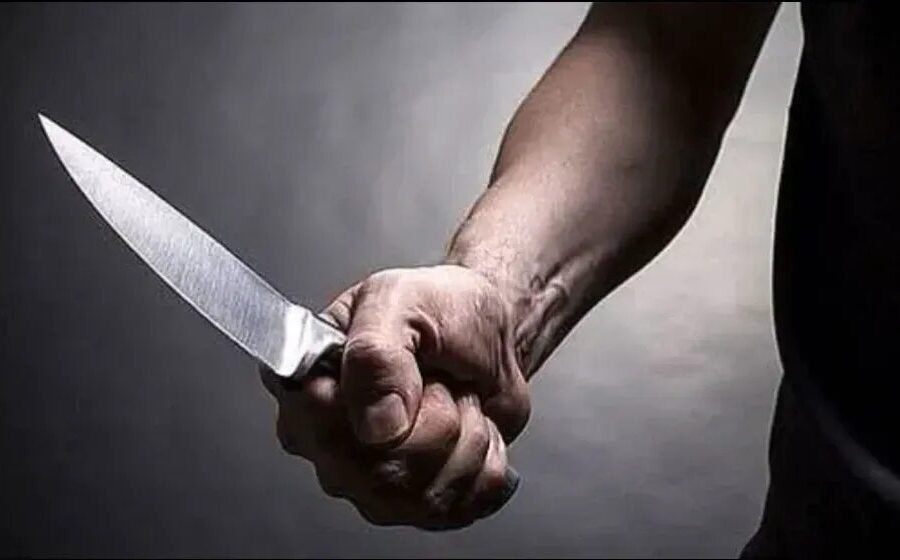 Homem tenta matar esposa a facadas e foge em Cuiabá
