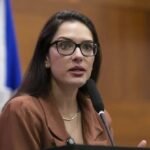 Janaina denuncia oferta de até R$ 7 mil por vídeos contra ela e leva caso à Polícia Federal