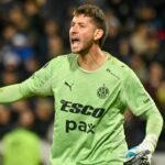 Desejado pelo Inter e ‘na boca’ da torcida do Botafogo, goleiro argentino espera dar novo salto, agora no Brasil: ‘Abriu uma porta para mim’