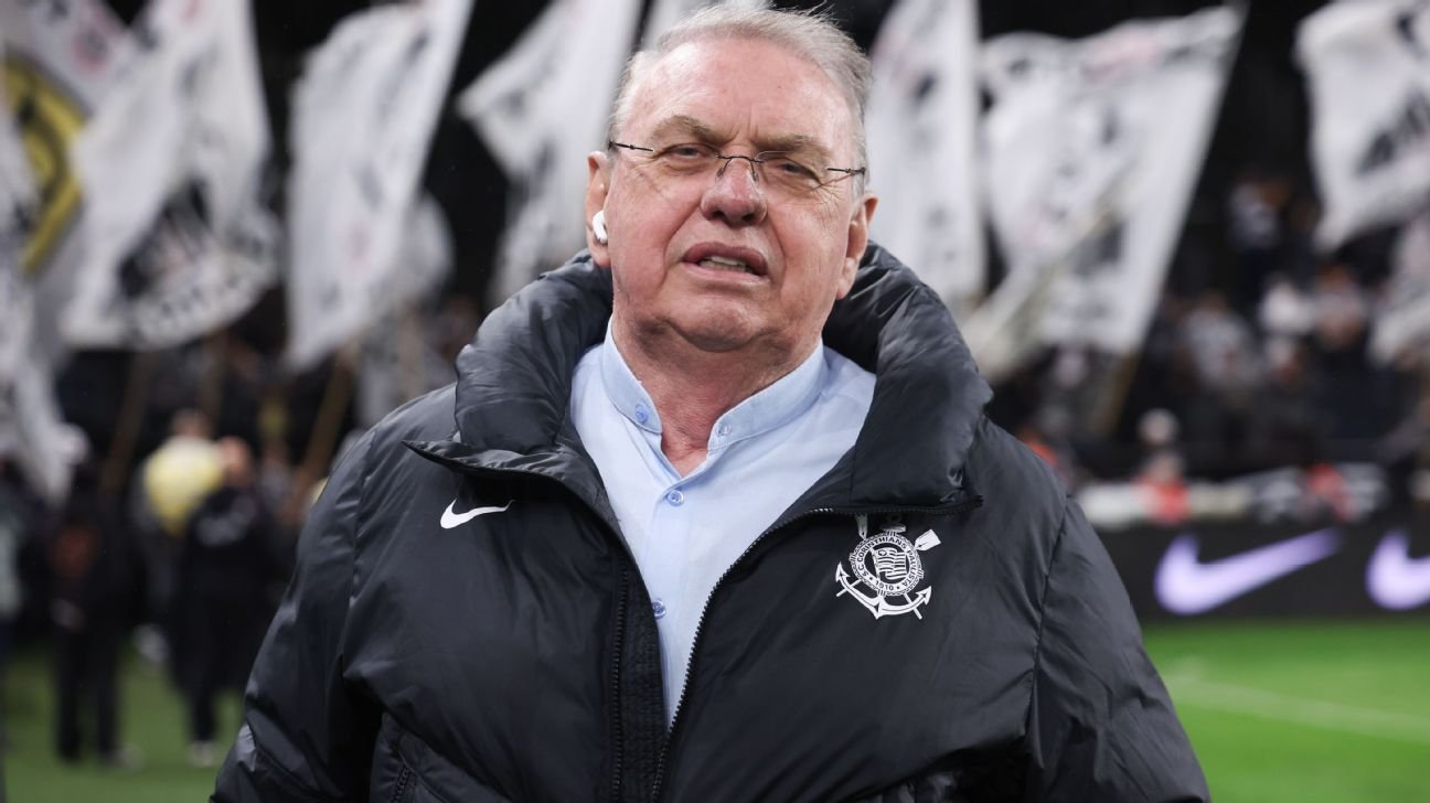 Denunciado por ‘segurança VIP’, Stabile diz ao MP que torcedor ameaçou ‘furá-lo de bala’ por não renovar com Memphis