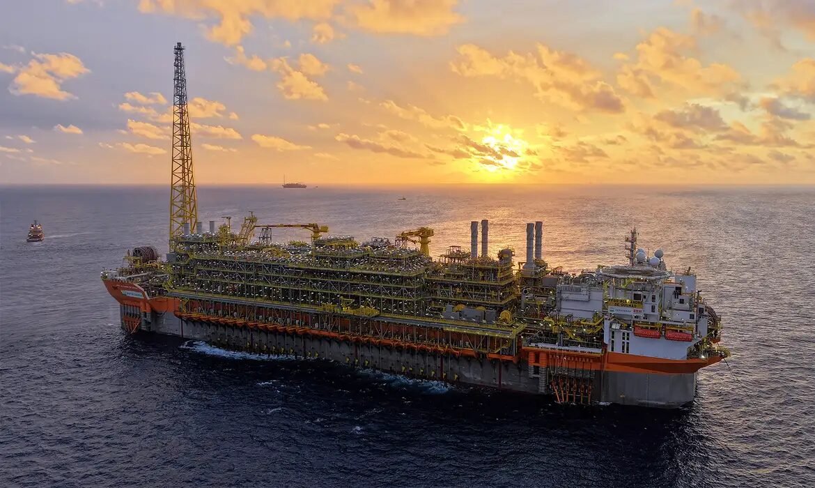 Petrobras aprova subvenção ao diesel e preço segue estável