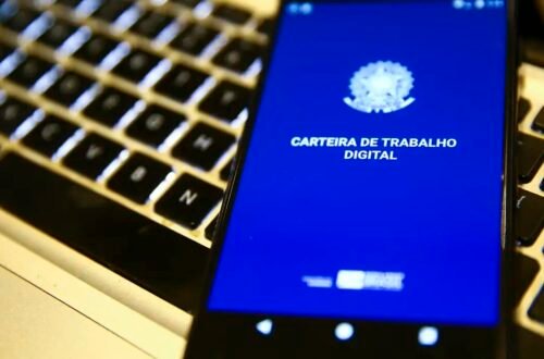Taxa de desemprego cai para 5,3%, a menor para o trimestre até agosto