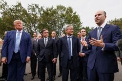 Trump anuncia autorregulação da IA por big tech em meio a temor social