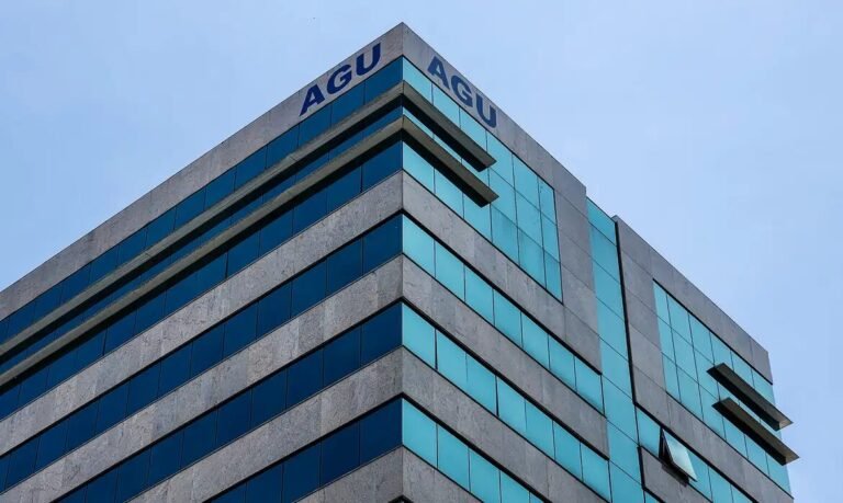 AGU aciona PF para apurar suposto repasse de Trump a ações contra STF