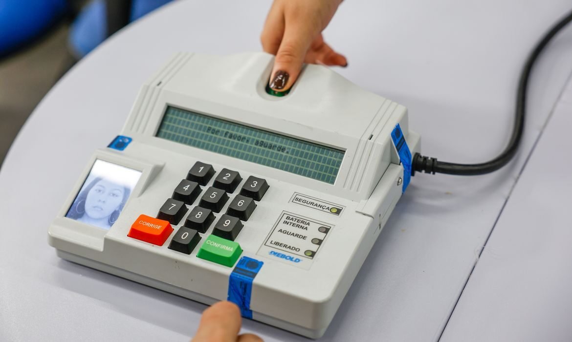 Boletim de urna permite que qualquer eleitor audite os votos