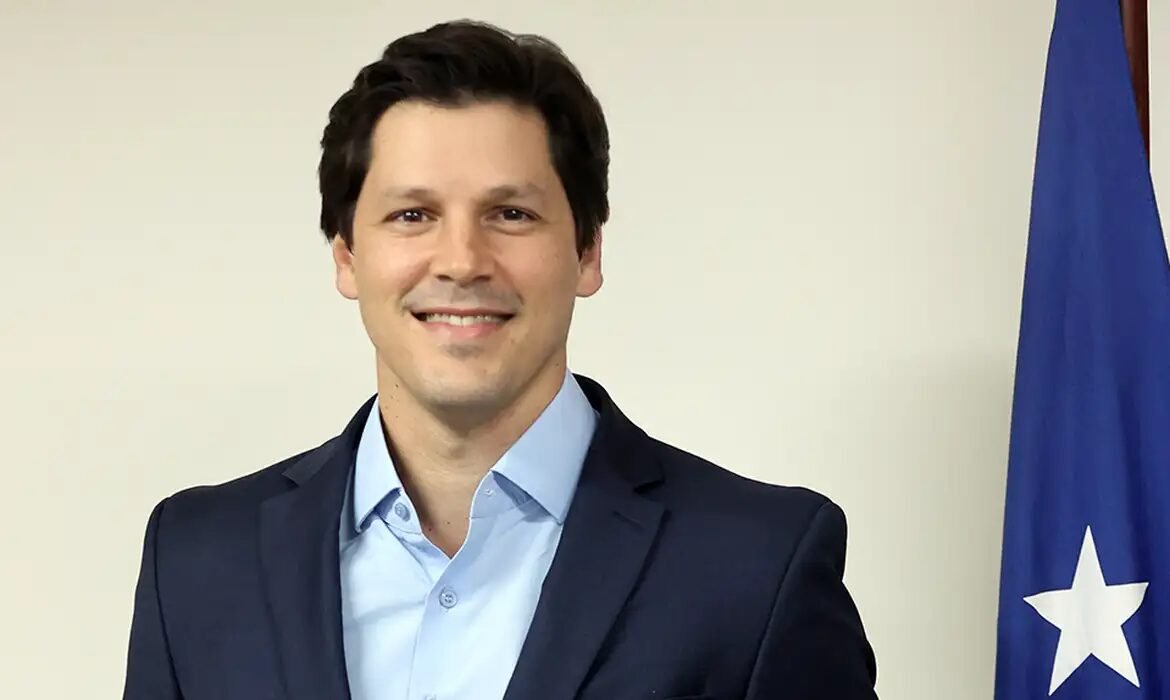 Daniel Vilela vence no primeiro turno e é reeleito governador de Goiás