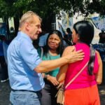 De jornaleiro a deputado: Wilson  faz “arrastão” no centro de Cuiabá a um dia da eleição