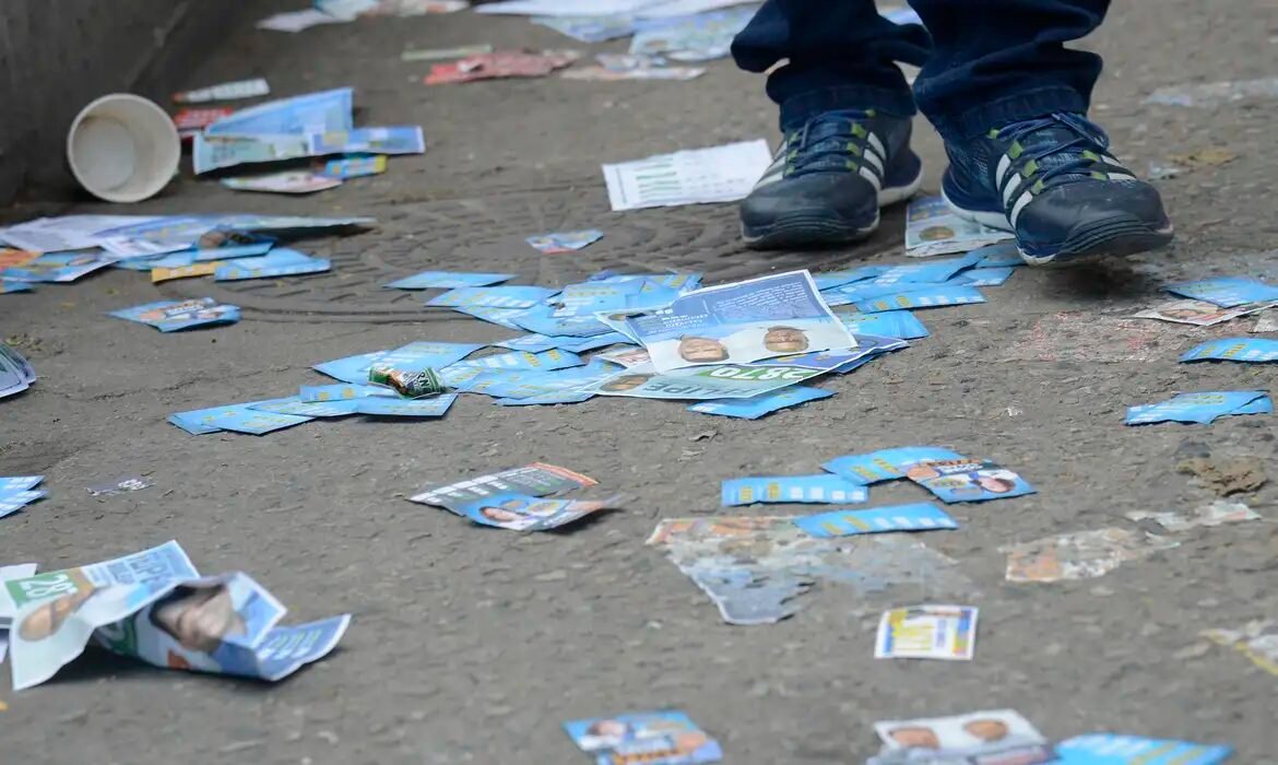 Eleições 2026: saiba o que é crime de boca de urna e as punições