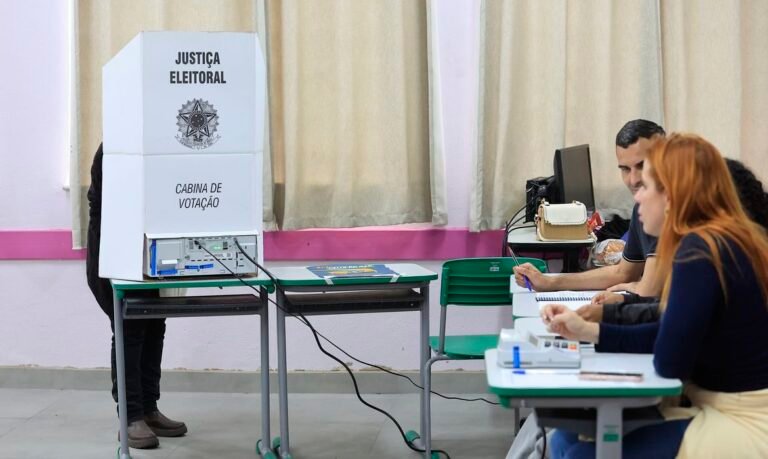 Eleições 2026: oito partidos vão comandar 26 estados e o DF