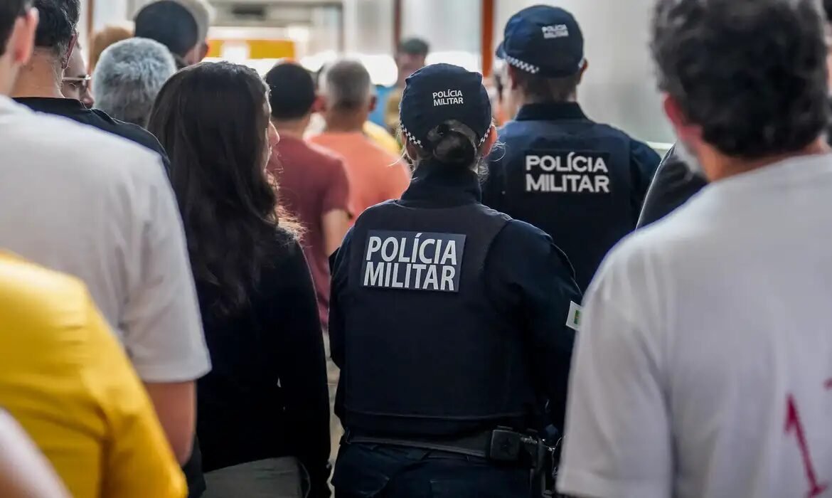 Eleições em são paulo registram 15 prisões e dezenas de irregularidades