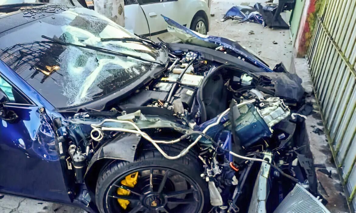 Empresário que causou morte em acidente com Porsche pega 17 anos