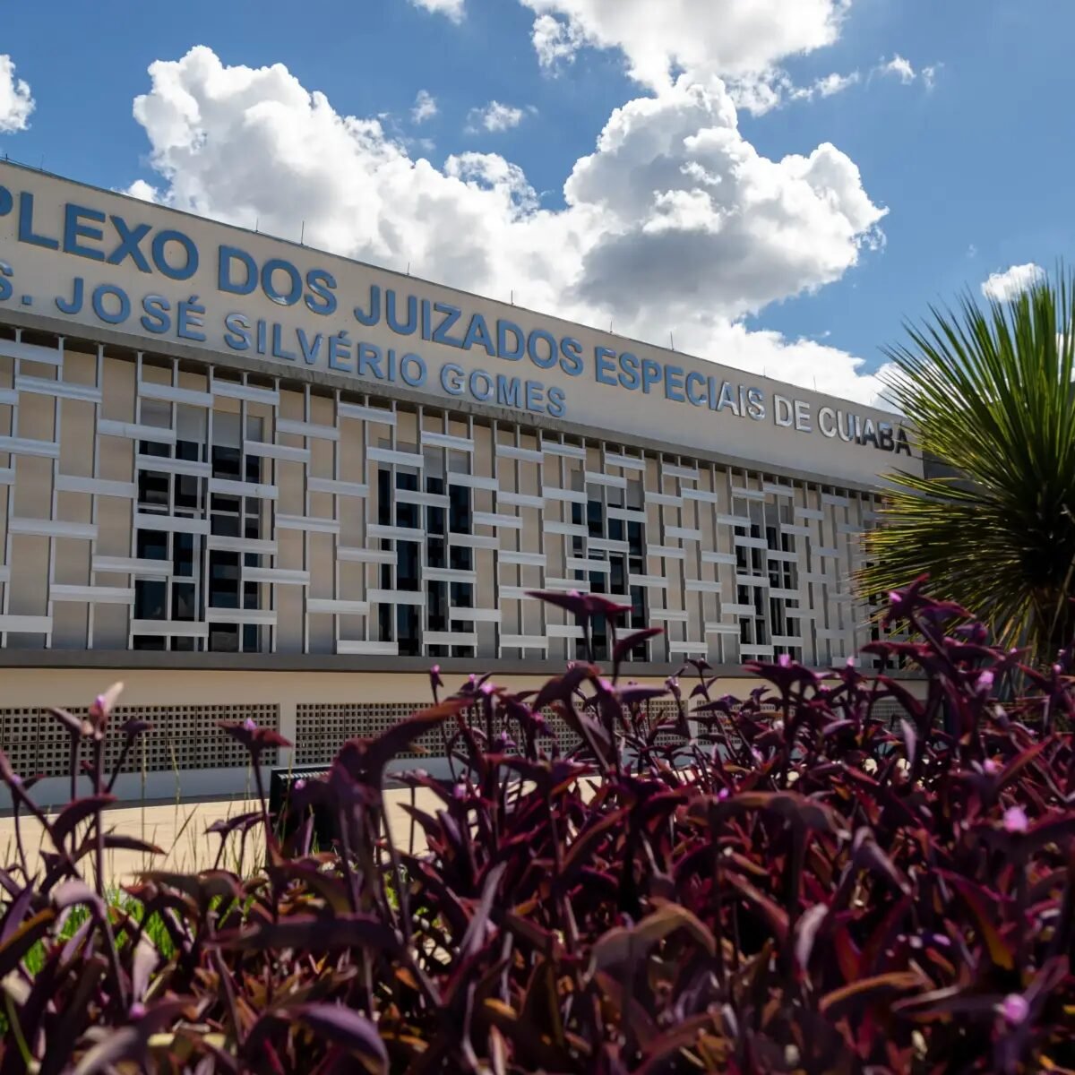 Estuprador condenado em Rondônia é preso trabalhando dentro de juizado em Cuiabá
