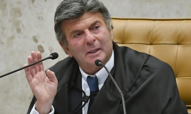 Fux pede manifestação da AGU sobre pedido para liberar bets