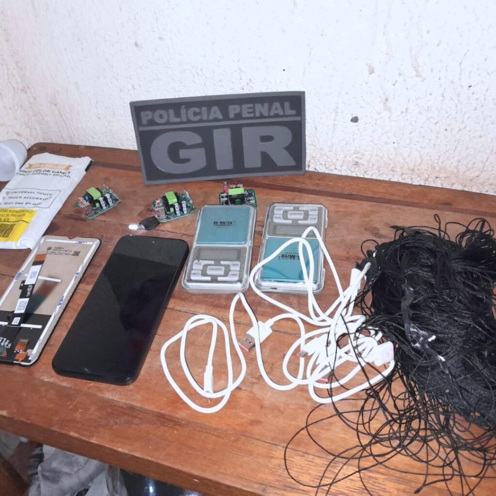 Polícia penal intercepta celular e eletrônicos em presídio de Várzea Grande