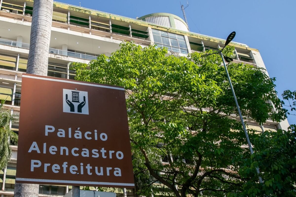Prefeitura de Cuiabá não renova contrato com associação de servidores