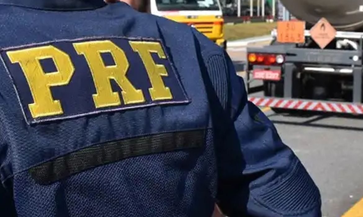 PRF e tribunais eleitorais firmam parceria para votação segura no domingo