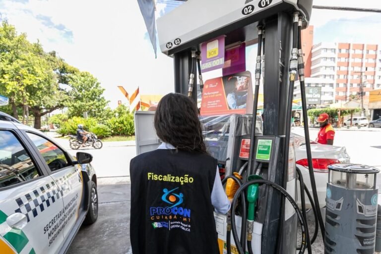 Procon apura alta nos preços dos combustíveis em Cuiabá e segue fiscalização em 52 postos