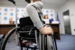 Projeto estabelece que pessoas com deficiência ocupem pelo menos 5% dos cargos do serviço público federal