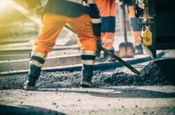 Projeto obriga estados e municípios a divulgar fotos de obras públicas nos portais da transparência