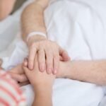 Projeto garante plano de saúde para idosos após morte do titular