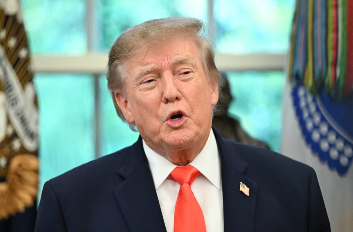 Trump diz que EUA investigam Coreia do Norte em ataque à Binance