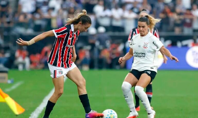 São Paulo e Corinthians decidem campeão brasileiro feminino de 2026