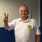 Pedro taques vota em cuiabá e alfineta mauro mendes sobre eleições