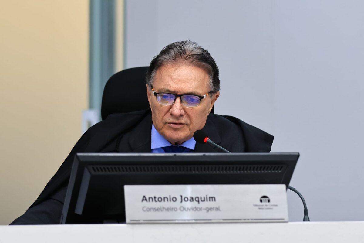 TCE mantém suspenso pregão de R$ 1,75 milhão para gestão de medicamentos