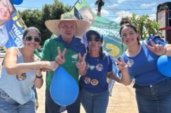 Wellington reúne centenas em caminhada e carreata no último dia de campanha eleitoral